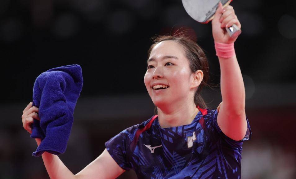 目中名列前 目中名列前